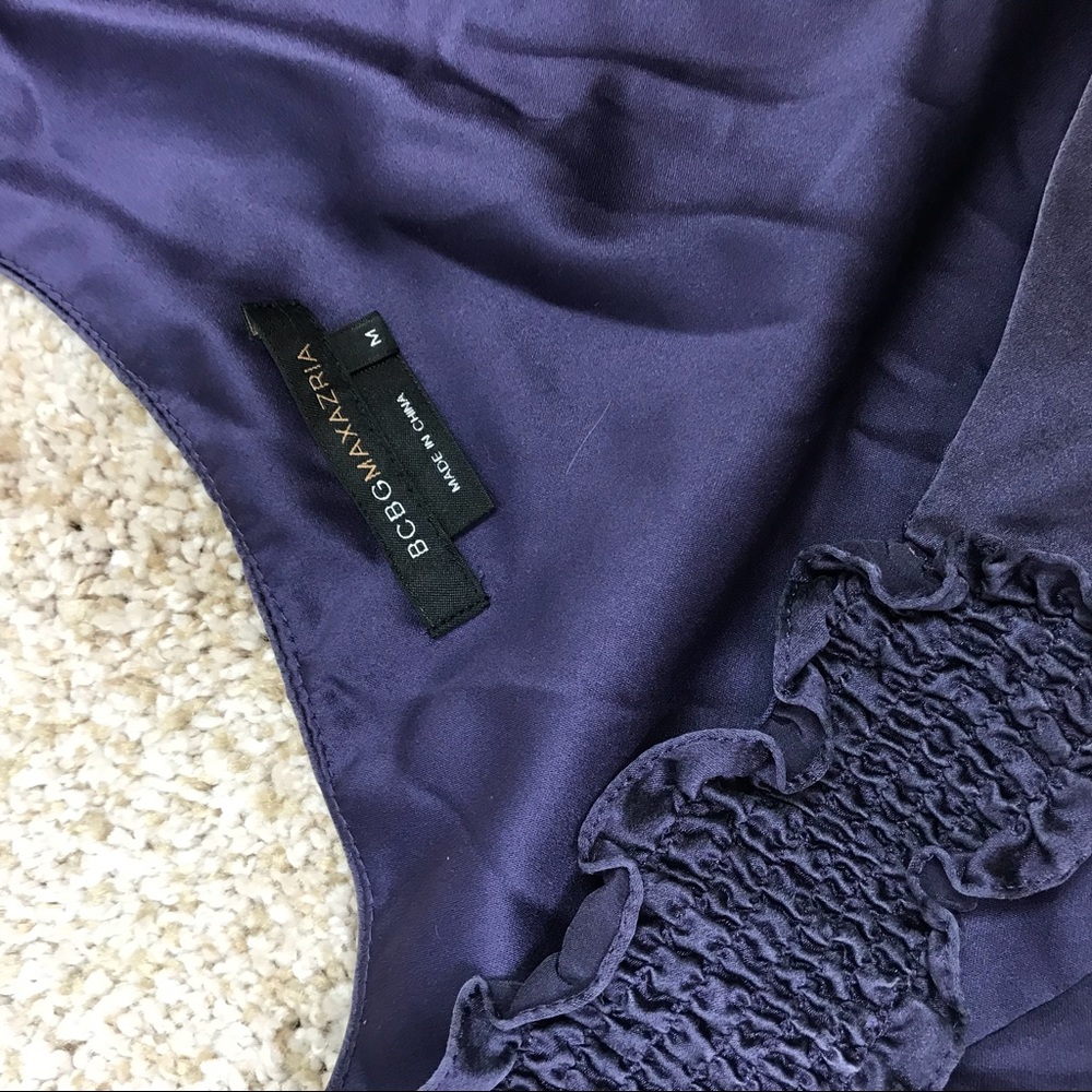 BCBGMAXAZRIA Top. Women’s Size Medium - Picture 4 of 4